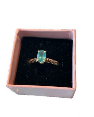 14k Yellow Gold Filigree Ring with Green Stone, size 7