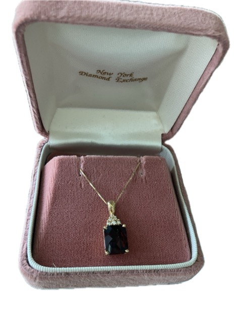 14k Yellow Gold Ruby & Diamond Pendant Necklace